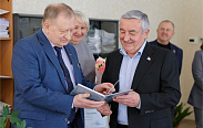 Юрий Бобрышев посетил «НовгородГАЗавтосервис» – одно из ведущих автосервисных предприятий Великого Новгорода и области