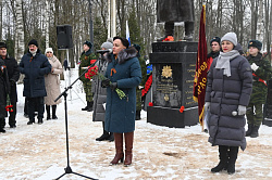 Старая Русса отметила 79-ю годовщину освобождения от немецко-фашистских захватчиков