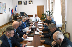 На Совете Думы депутаты обсудили, насколько эффективно расходуются бюджетные средства, выделенные ранее на реализацию госпрограмм