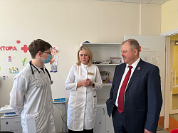 Владимир Королёв: На примере Боровичей мы видим, что принимаемые Новгородской областной Думой законы работают на развитие медицины