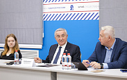 Юрий Бобрышев провел встречу с участниками проекта «Академия молодых политиков»