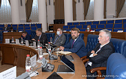 Состоялось заседание областной Думы 