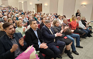 Владимир Королёв принял участие в открытии здания купеческого клуба в Окуловке