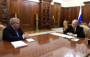 Указом Президента РФ Александр Дронов назначен временно исполняющим обязанности губернатора Новгородской области