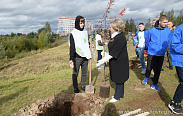 Депутаты приняли участие в Международной акции "Сад памяти"