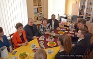 Руководство областной Думы встретилось со студентами колледжа искусств