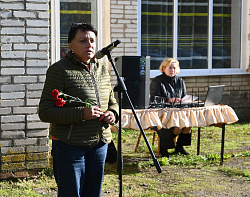 Новгородским бойцам, погибшим в ходе СВО, установили памятные доски
