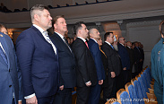 Елена Писарева поздравила новгородских спасателей с профессиональным праздником
