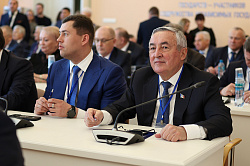 Президент России Владимир Путин выступил перед членами Совета законодателей