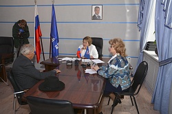Елена Писарева провела прием граждан