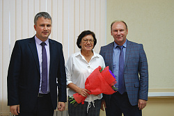 Поблагодарили за труд