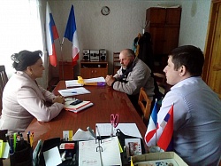 Ольга Борисова провела прием граждан в Холмском районе