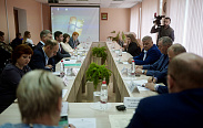 Выездное заседание комитета по сельскому хозяйству и развитию сельских территорий в Хвойнинском округе.