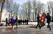 Митинг, посвящённый Дню защитника Отечества, состоялся сегодня в Великом Новгороде