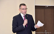 С Днем образования Пенсионного фонда его сотрудников поздравили депутаты Новгородской областной Думы