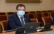 Состоялись заседания комитетов областной Думы 